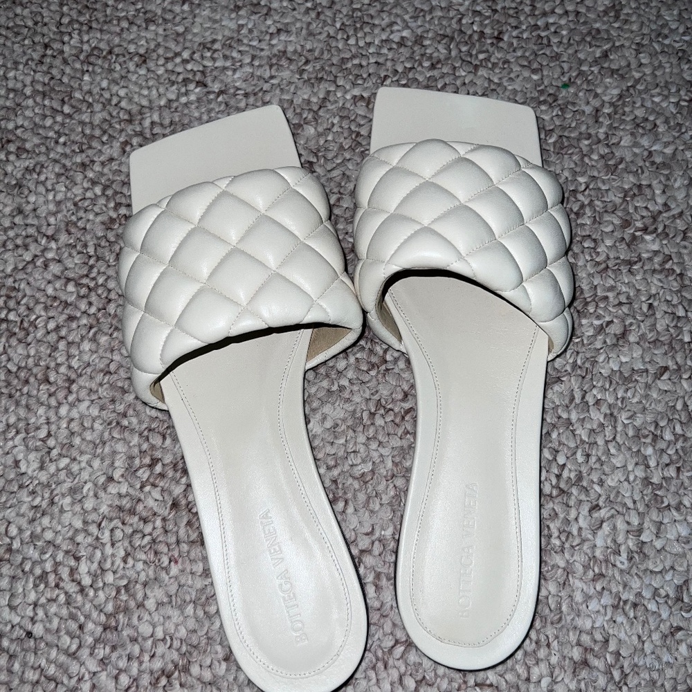 Bottega Veneta slides